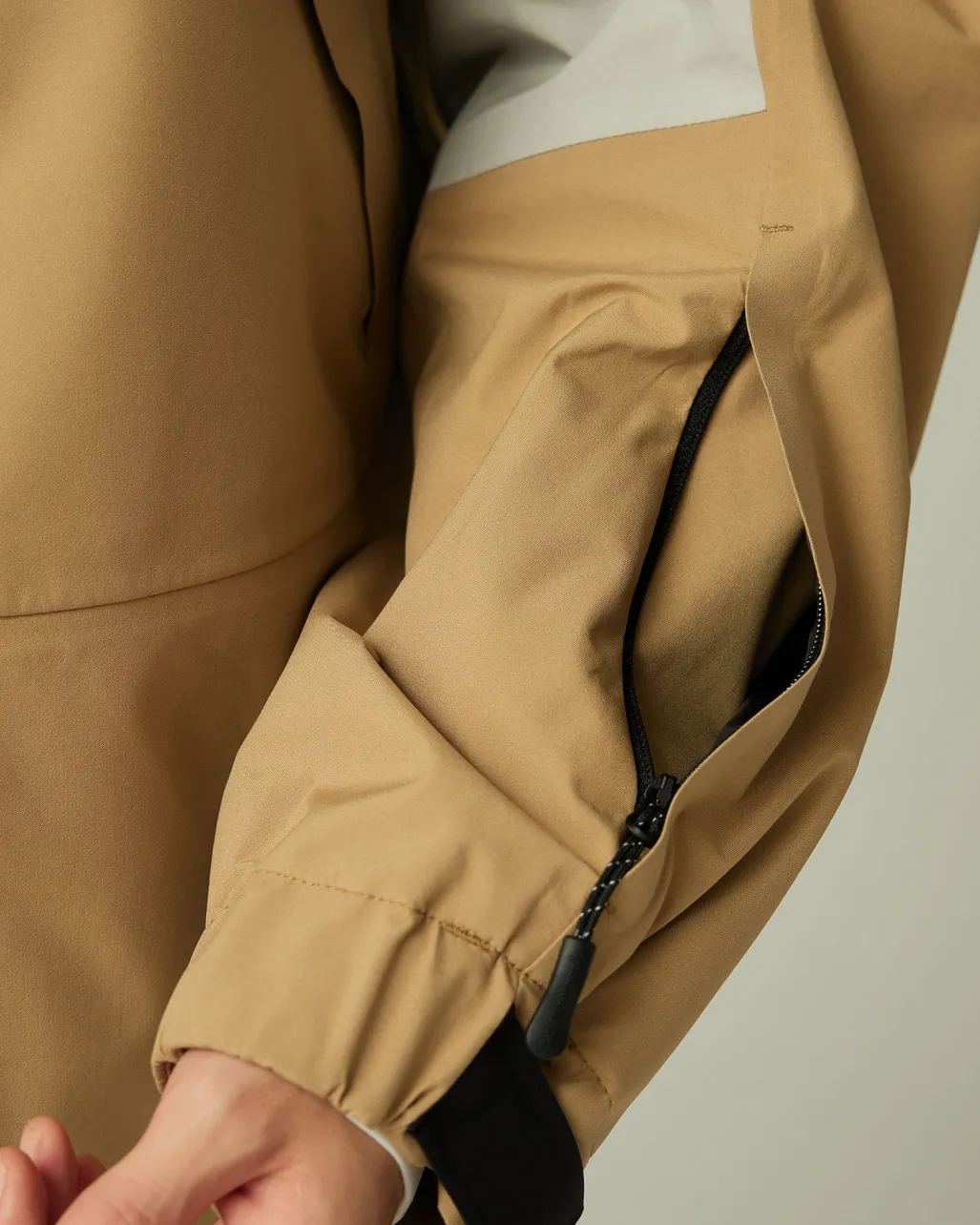Mountain of Moods Puffed Snow Jacket